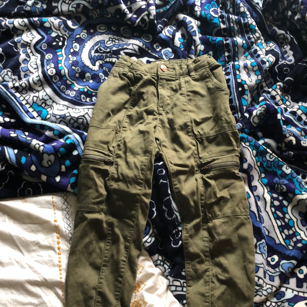 Size 8 girls green zipper jeans from OSHKOSH B’gosh